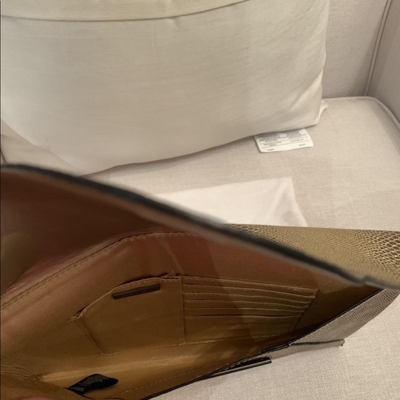 BCBG Clutch - Picture 3 of 4